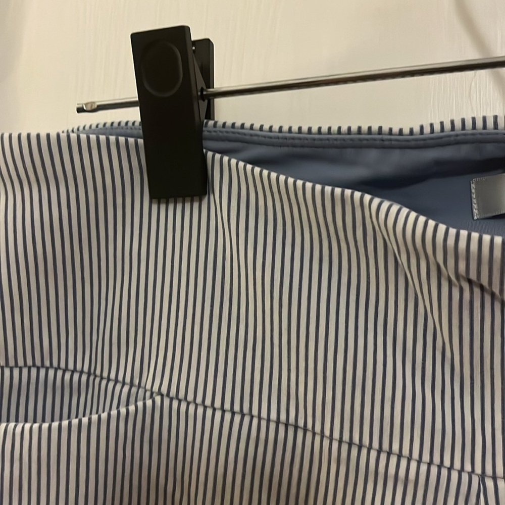 S.C. & Co. Striped Stretch Capris (Women’s 12) - Picture 7 of 9